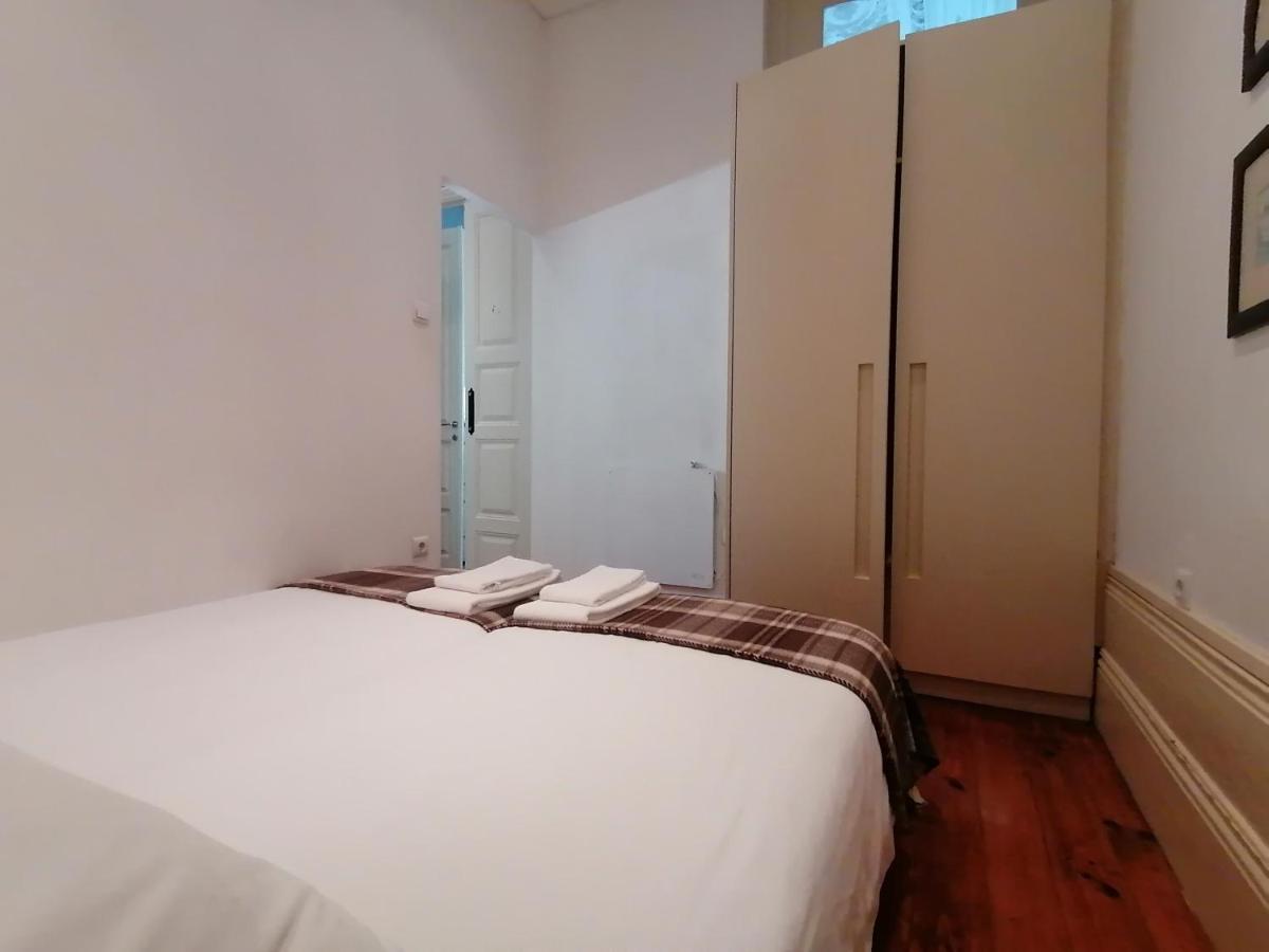 ポルトAlvares Cabral Apartamento Bアパートメント エクステリア 写真