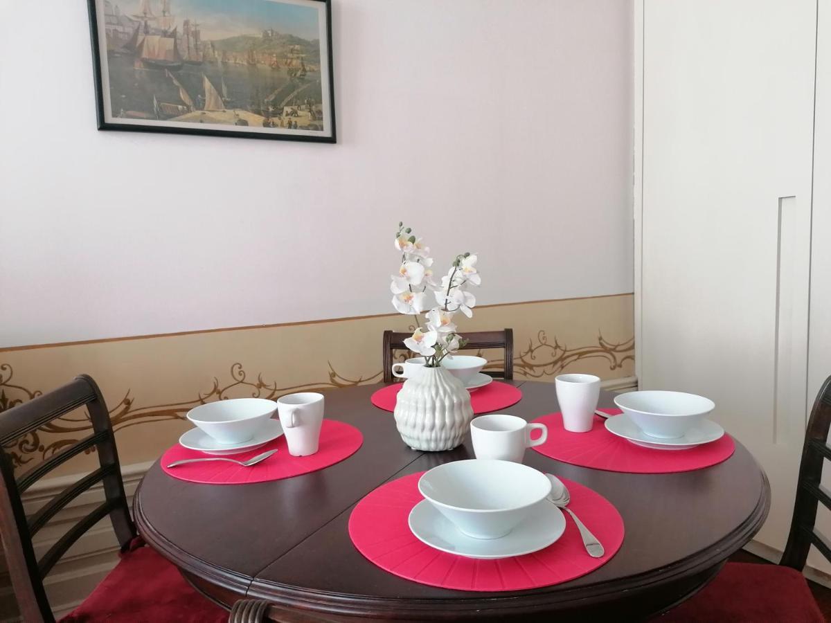ポルトAlvares Cabral Apartamento Bアパートメント エクステリア 写真